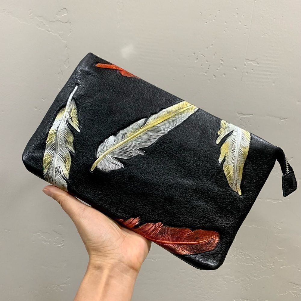 Handmade Genuine Leather Feather Embossed XL Zip Clutch/Wristlet/ Crossbody